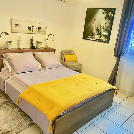 Kazalena Apartment Сен-Пиер Екстериор снимка