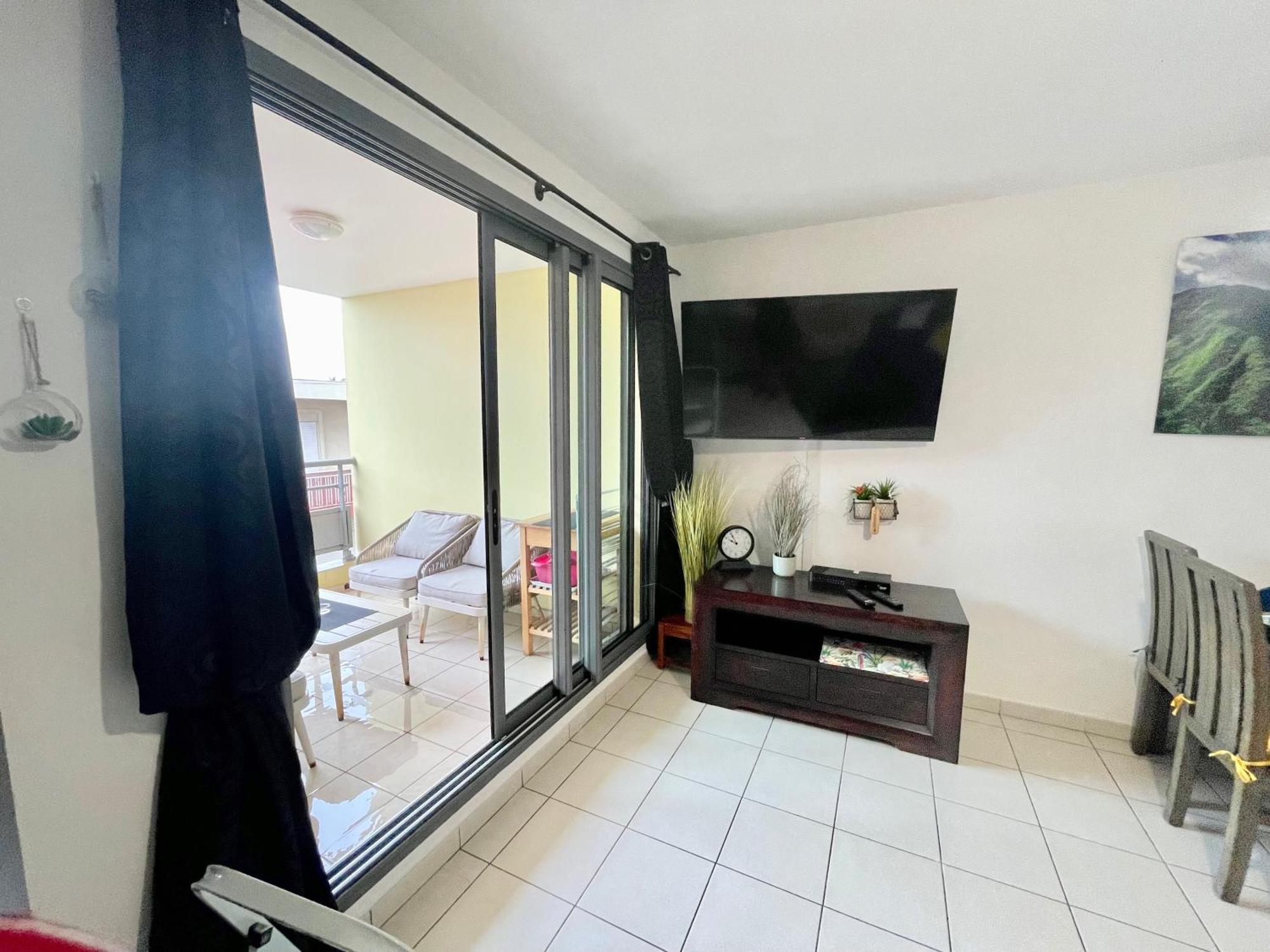 Kazalena Apartment Сен-Пиер Екстериор снимка